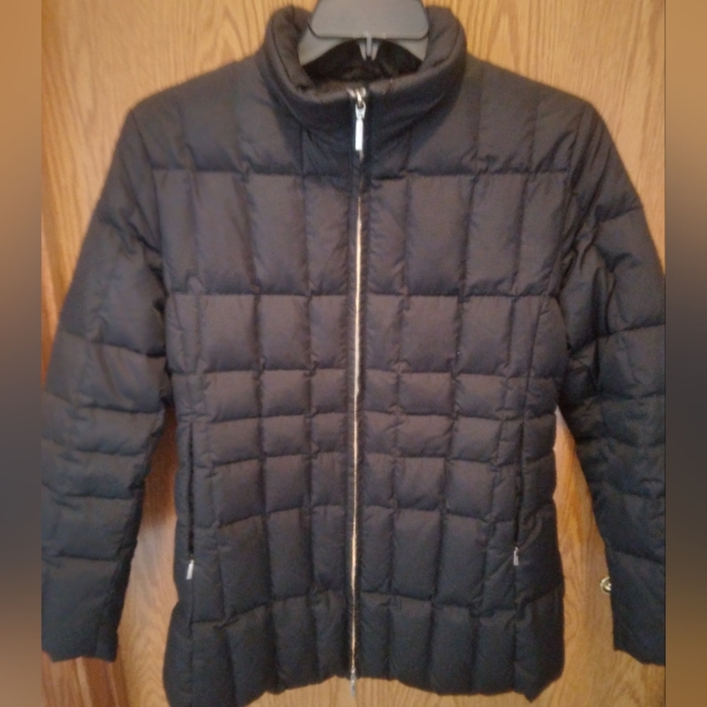 Down filled coat size s